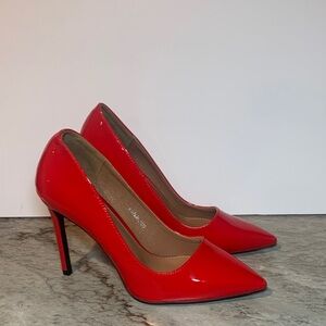 Fereshte Glossy Red Stilettos